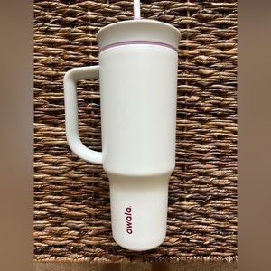 Owala 40oz tumbler cup